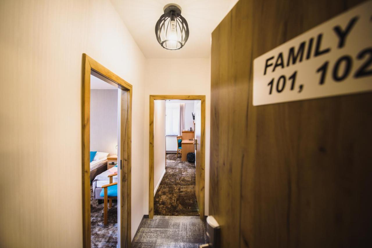 Gosciniec Pod Skrzycznem Hotel Szczyrk Ngoại thất bức ảnh
